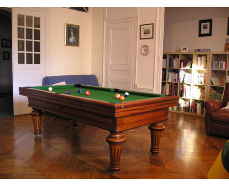 Bitalis 10Ft Piramid Table Carom SAM Leisure