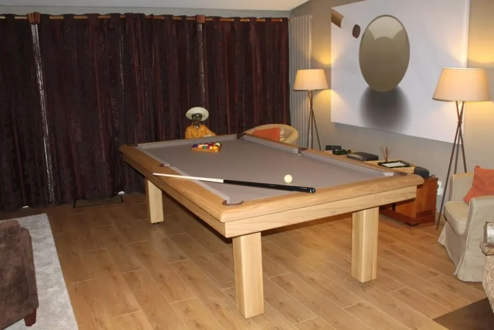 Toulet Roundy Designer 7Ft Pool Table