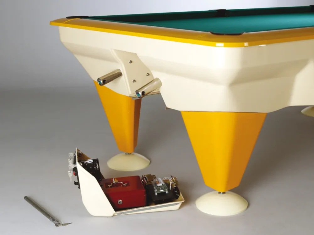 SAM Tempo Outdoor Coin Operated Pool Table - Image 4